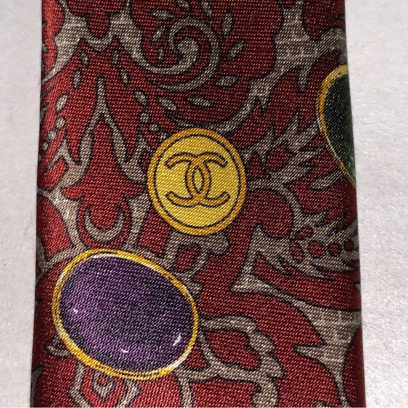 CHANEL wine red/gold silk NECKTIE cravat Gripoix cabochon pattern - Picture 8 of 10